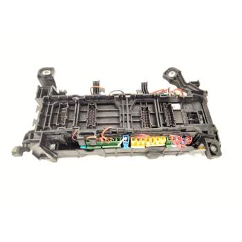 CAJA RELES FUSIBLES A2465400040 
