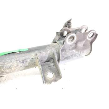 Recambio de amortiguador delantero derecho para hyundai i30 comfort referencia OEM IAM   