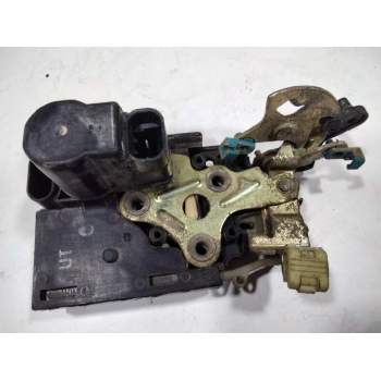 Recambio de cerradura puerta trasera derecha para daewoo tacuma sx referencia OEM IAM 96260996  