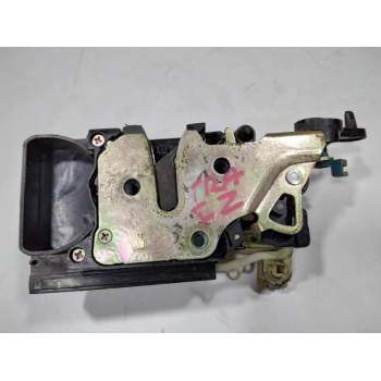 Recambio de cerradura puerta trasera izquierda para daewoo tacuma sx referencia OEM IAM 96260995  