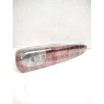 Recambio de piloto trasero derecho para daewoo tacuma sx referencia OEM IAM 96260527 300527R 