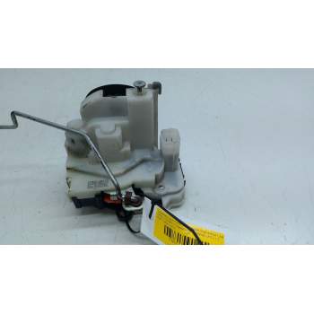 CERRADURA PUERTA TRASERA IZQUIERDA CARGA Y13D1068CLSX 