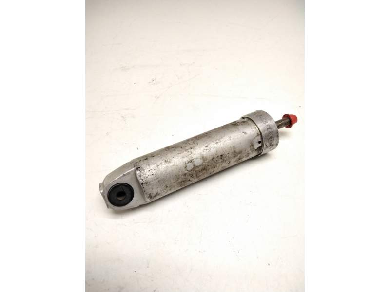 Recambio de bombin freno para iveco eurocargo referencia OEM IAM 2417498  CILINDRO TRABAJO FRENO MOTOR