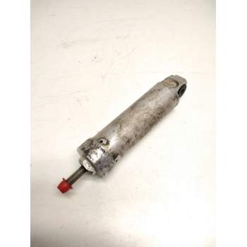 Recambio de bombin freno para iveco eurocargo referencia OEM IAM 2417498  CILINDRO TRABAJO FRENO MOTOR