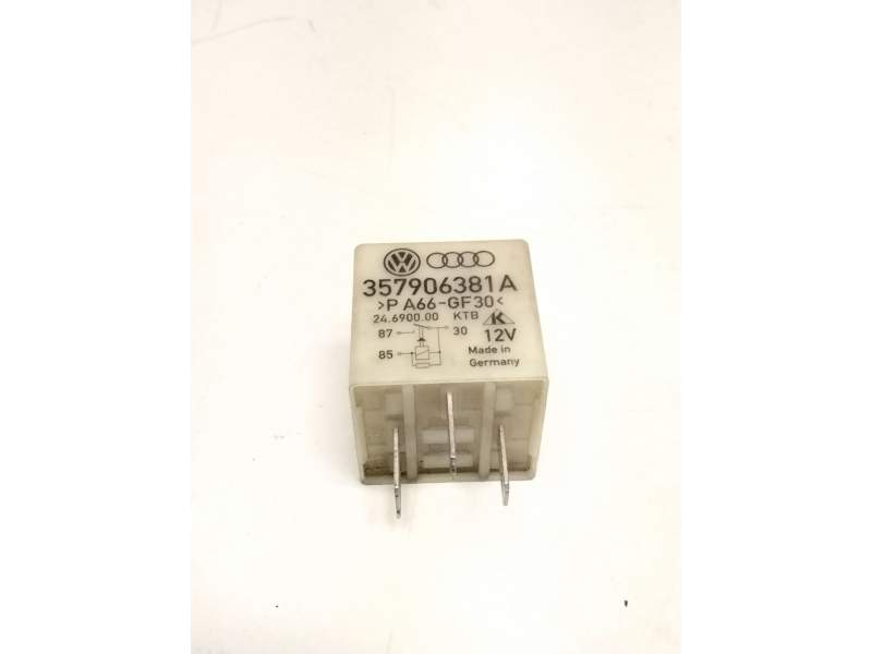 Recambio de rele para volkswagen golf iv (1j1) 1.9 tdi referencia OEM IAM 357906381A 109 RELE FUENTE ALIMENTACION
