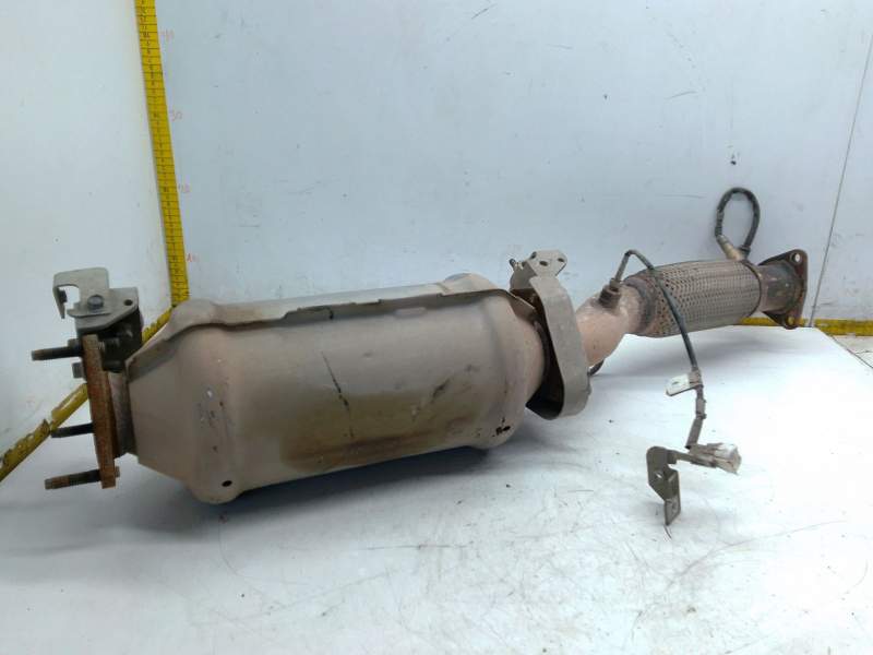 Recambio de catalizador para renault maxity referencia OEM IAM 20100LC10A  