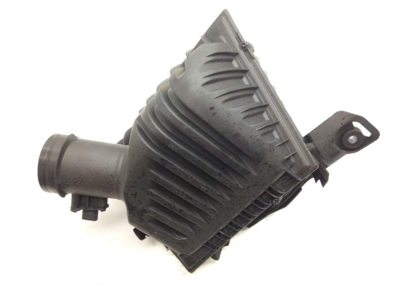 Recambio de caja filtro de aire para bmw 2 gran tourer (f46) 218 d xdrive referencia OEM IAM 8513916  