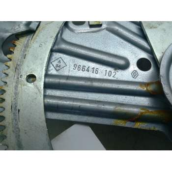 Recambio de elevalunas trasero izquierdo para renault grand scénic iii (jz0/1_) 1.5 dci referencia OEM IAM 827216769R  