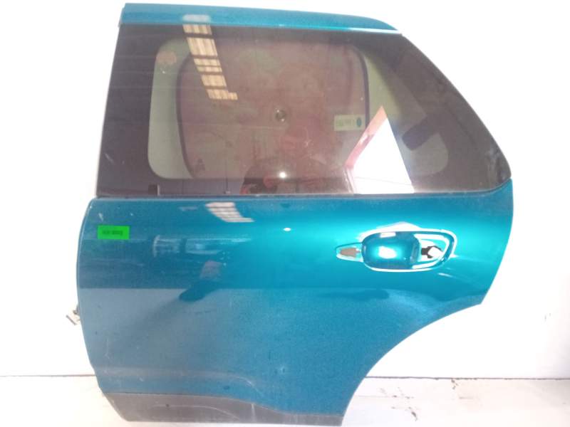 Recambio de puerta trasera izquierda para citroën c4 cactus referencia OEM IAM 9821336680  