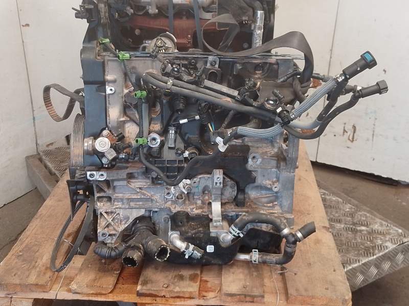 Recambio de bloque armado para volvo xc60 ii (246) b4 mild-hybrid awd referencia OEM IAM D420T8  