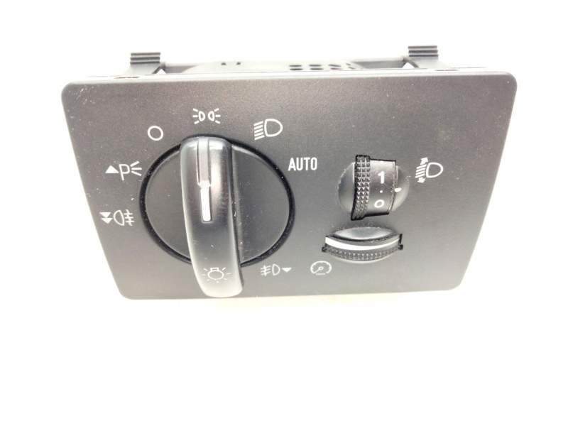 Recambio de mando luces para ford focus c-max (cap) 2.0 tdci cat referencia OEM IAM 3M5T13A024CB  