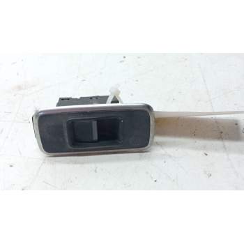 MANDO ELEVALUNAS TRASERO DERECHO 8X2314717 