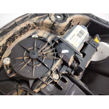 Recambio de elevalunas trasero derecho para kia optima drive referencia OEM IAM 834812T010  