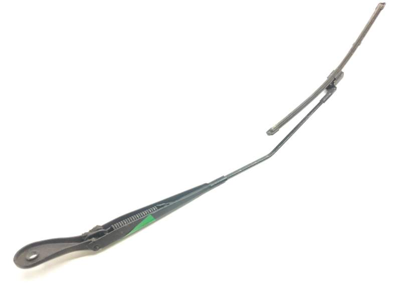 Recambio de brazo limpia delantero derecho para bmw 2 gran tourer (f46) 218 d xdrive referencia OEM IAM 15272310  