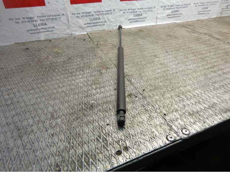 Recambio de amortiguadores maletero / porton para peugeot 106 (s2) long beach d referencia OEM IAM 8731G0  