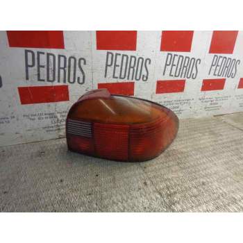 PILOTO TRASERO DERECHO 93BG13A602BA 93BG13N004 