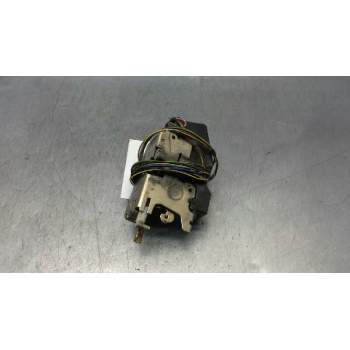 Recambio de cerradura puerta delantera derecha para mercedes-benz sprinter 02.00  caja cerrada 311 cdi (903.661-662) referencia 