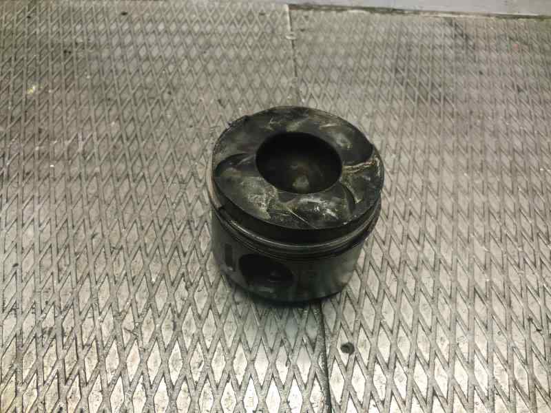 Recambio de piston para mercedes-benz sprinter 02.00  caja abierta 2.2 cdi cat referencia OEM IAM   