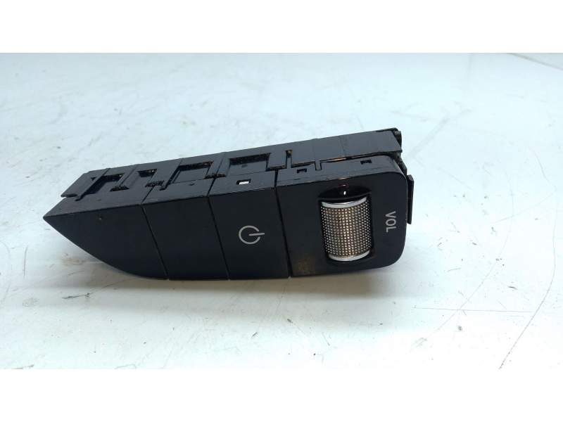 Recambio de mando multifuncion para mercedes-benz clase e (w213) e 220 d (213.004) referencia OEM IAM A2139056613  