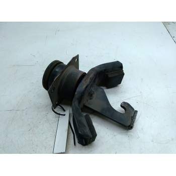 Recambio de soporte cabina trasero izquierdo para renault maxity referencia OEM IAM   