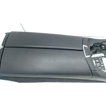 Recambio de consola central para mercedes-benz clase e (w213) e 220 d (213.004) referencia OEM IAM A2136801600  