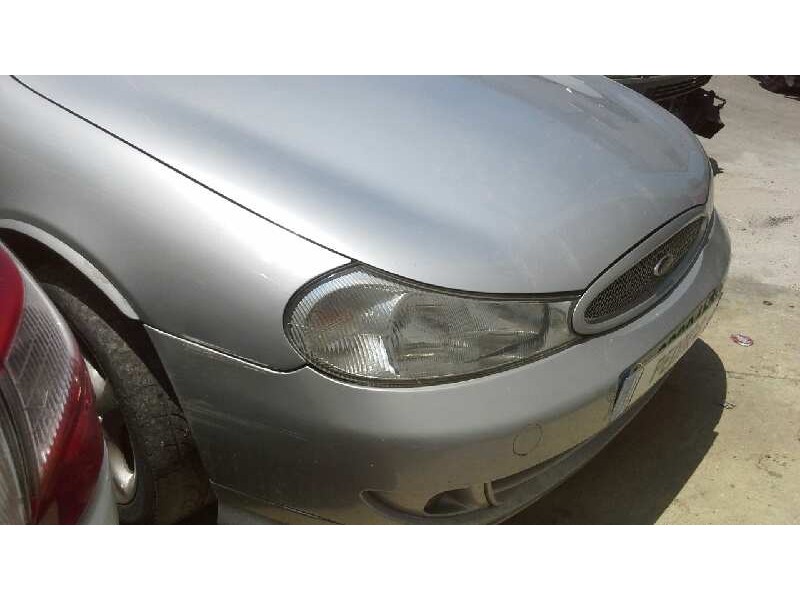 ford mondeo berlina (gd) del año 1999