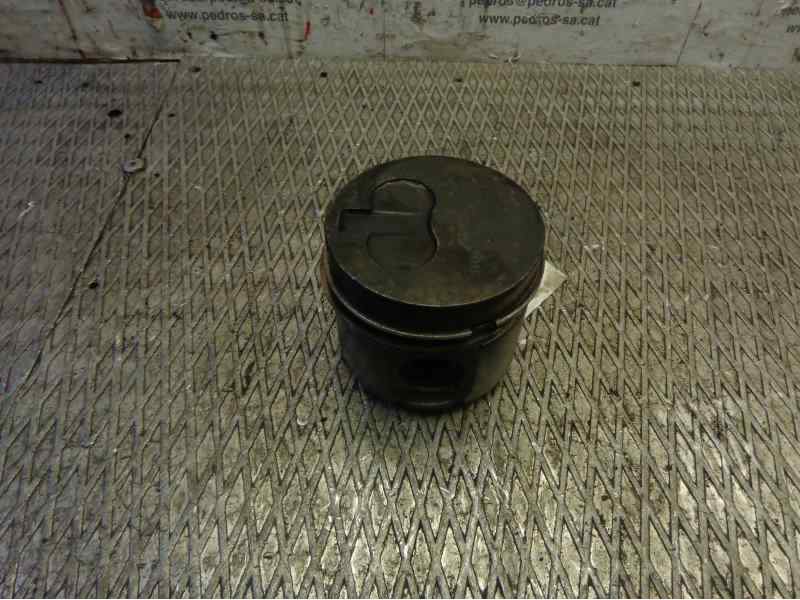 Recambio de piston para citroën berlingo 1.9 diesel referencia OEM IAM   