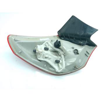 Recambio de piloto trasero derecho para opel astra j (p10) 1.4 lpg (68) referencia OEM IAM 13314051  