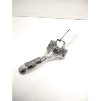 Recambio de mando limpia para land rover discovery v6 td se referencia OEM IAM XPE500070PVJ  