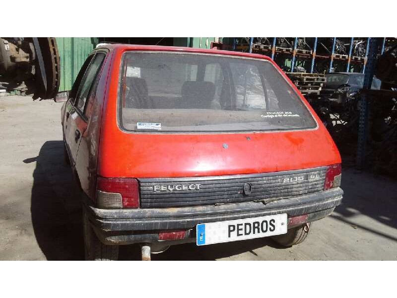 peugeot 205 berlina del año 1991