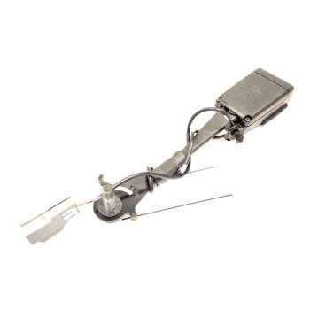 ENGANCHE DELANTERO IZQUIERDO BJ3261208 
