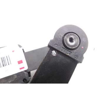 Recambio de enganche cinturon trasero derecho para bmw serie 5 berlina (e39) 525tds referencia OEM IAM 57246  
