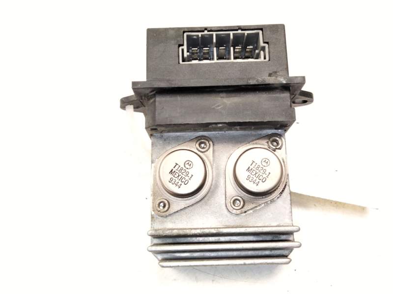Recambio de resistencia calefaccion para renault 19 ii (b/c53_) 1.8 (b/c53y) referencia OEM IAM 7701033535  
