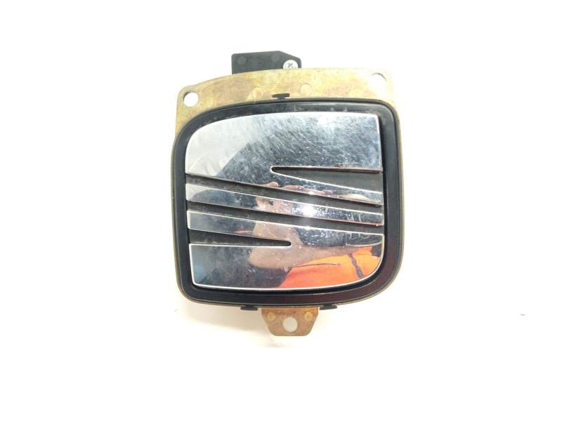 Recambio de maneta exterior porton para seat ibiza (6l1) 1.9 tdi referencia OEM IAM 6L6827573  