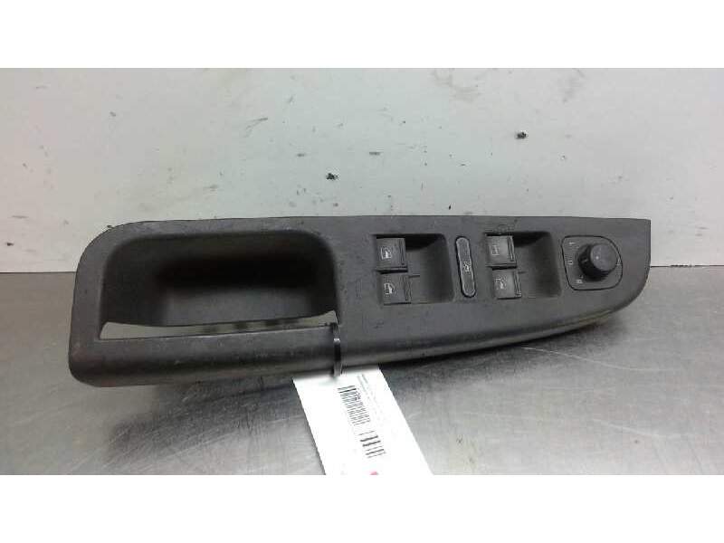 Recambio de mando elevalunas delantero izquierdo para volkswagen golf v berlina (1k1) 1.9 tdi referencia OEM IAM 1K4868049B  