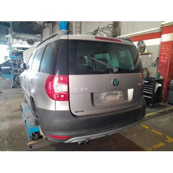skoda yeti (5l) del año 2010
