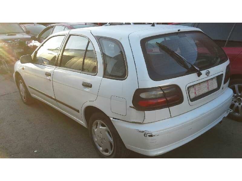 nissan almera (n15) del año 1999