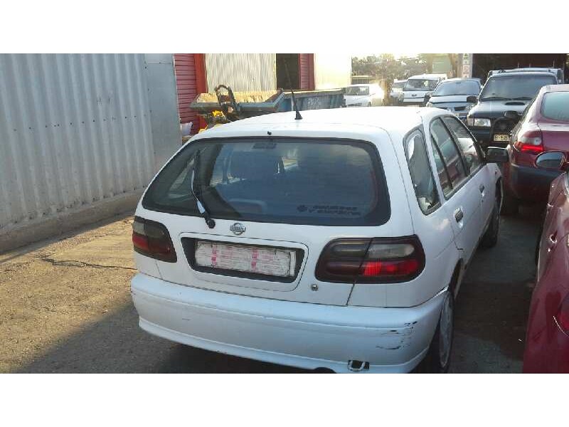 nissan almera (n15) del año 1999