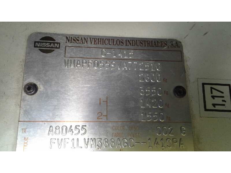 nissan trade 100 del año 1997