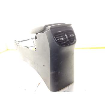 Recambio de consola central para kia proceed combi van (cd) 1.4 t-gdi referencia OEM IAM 84610J7400WK  