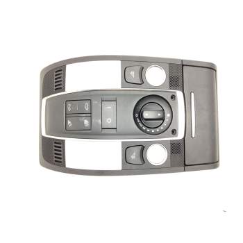 LUZ INTERIOR 4F0951177 