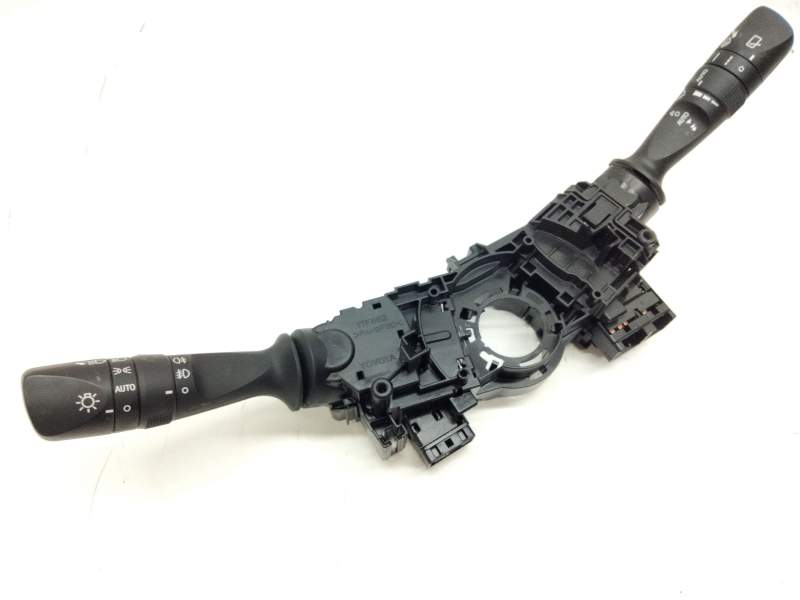 Recambio de mando multifuncion para toyota auris (_e18_) 1.3 (nre180_) referencia OEM IAM 0272017F852  