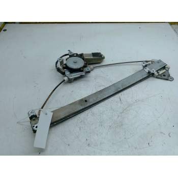 ELEVALUNAS TRASERO DERECHO 827302S721 