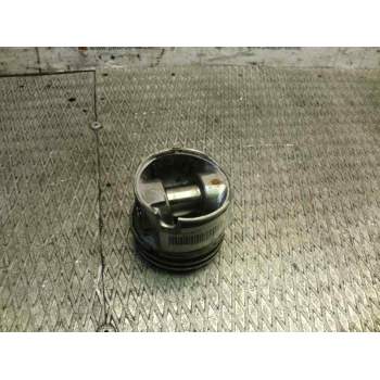 Recambio de piston para volkswagen polo (9n3) gt referencia OEM IAM   