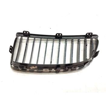 Recambio de rejilla paragolpes derecha para bmw 3 (e90) 320 d referencia OEM IAM 22405910  