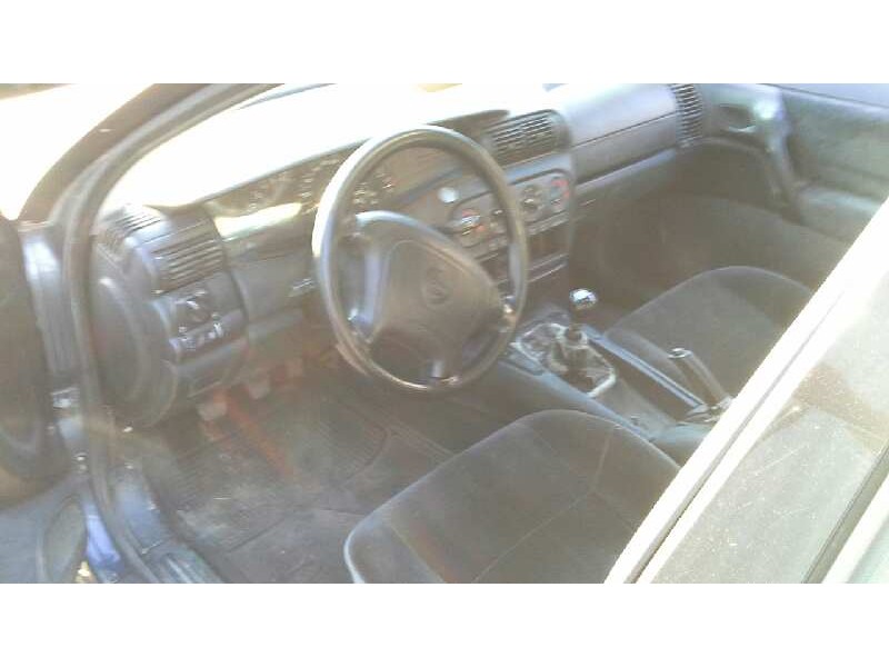 opel omega b del año 1994