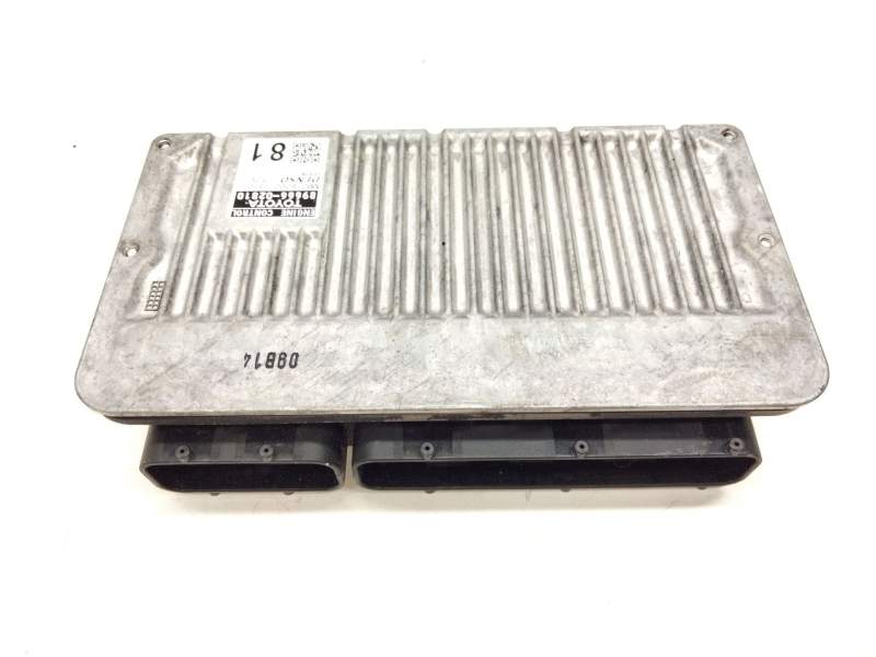 Recambio de centralita motor uce para toyota auris (_e18_) 1.3 (nre180_) referencia OEM IAM 8966602810  