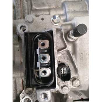 Recambio de caja cambios para toyota auris hybrid active referencia OEM IAM P9071215  