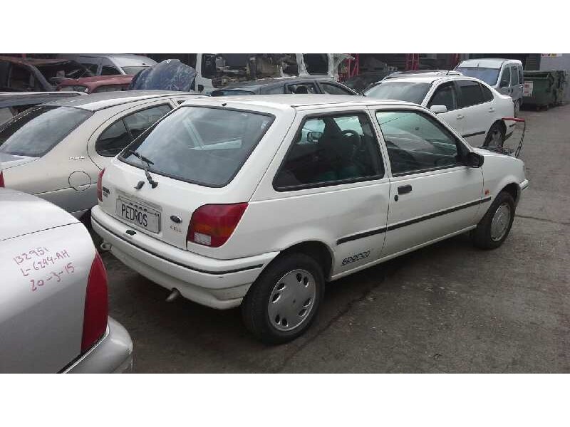 ford fiesta berl./courier del año 1995