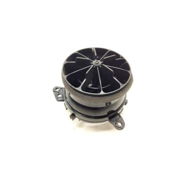 Recambio de aireador izquierdo para toyota auris (_e18_) 1.3 (nre180_) referencia OEM IAM 5556862280  